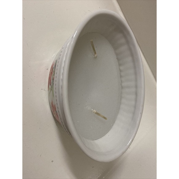 Colonial Candle of Cape Cod Winter Garden Floral Porcelain Gold Trim New In Box - Picture 6 of 13